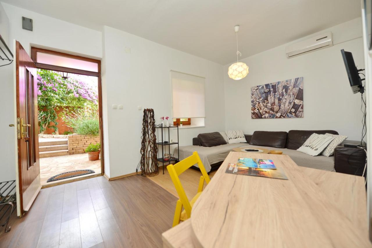 זאדאר Apartman Perovic מראה חיצוני תמונה