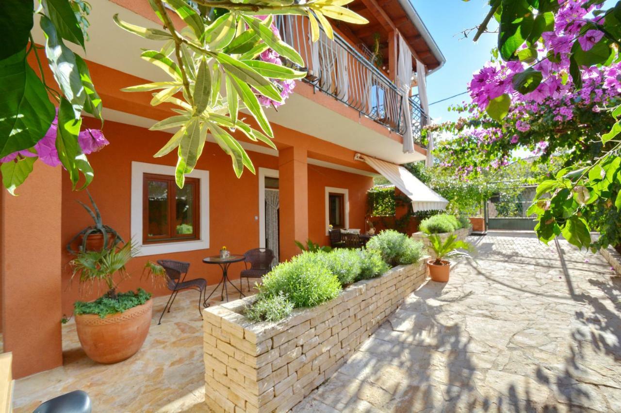 זאדאר Apartman Perovic מראה חיצוני תמונה