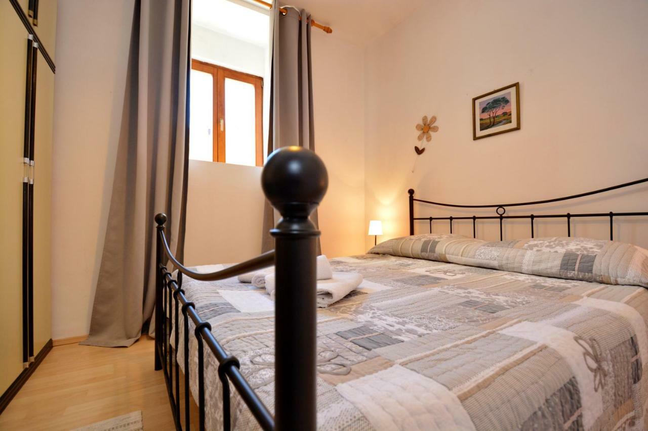 זאדאר Apartman Perovic מראה חיצוני תמונה